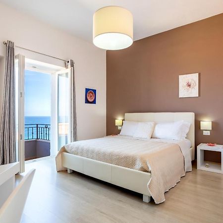 Appartamento Moderno Con Vista Mare Castelsardo Exteriér fotografie