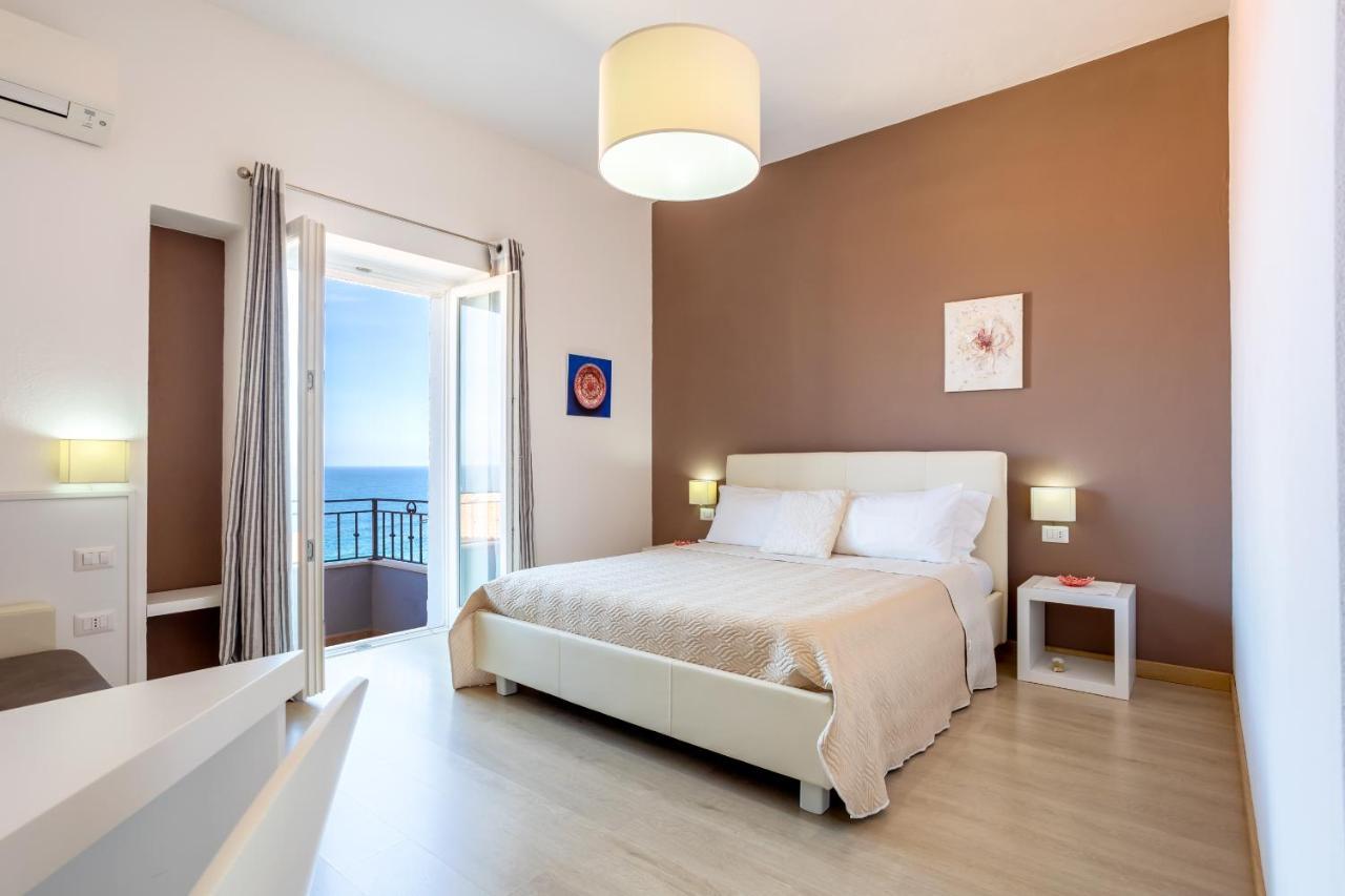 Appartamento Moderno Con Vista Mare Castelsardo Exteriér fotografie